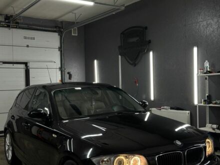 Чорний БМВ 1 Серія, об'ємом двигуна 2 л та пробігом 275 тис. км за 8000 $, фото 1 на Automoto.ua