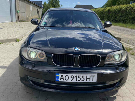 БМВ 1 Серия 2009 в Мукачеве на Automoto.ua Черный БМВ 1 Серия, объемом двигателя 2 л и пробегом 248 тыс. км за 7600 $, фото 1 на Automoto.ua