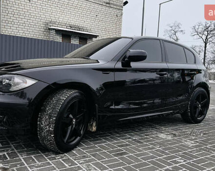 Черный БМВ 1 Серия, объемом двигателя 2 л и пробегом 208 тыс. км за 7000 $, фото 1 на Automoto.ua