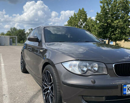 Коричневый БМВ 1 Серия, объемом двигателя 1.6 л и пробегом 179 тыс. км за 8800 $, фото 1 на Automoto.ua