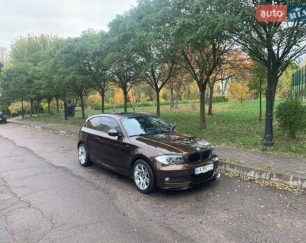 Коричневый БМВ 1 Серия, объемом двигателя 2 л и пробегом 283 тыс. км за 10000 $, фото 1 на Automoto.ua