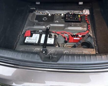 Коричневый БМВ 1 Серия, объемом двигателя 1.6 л и пробегом 233 тыс. км за 8000 $, фото 9 на Automoto.ua