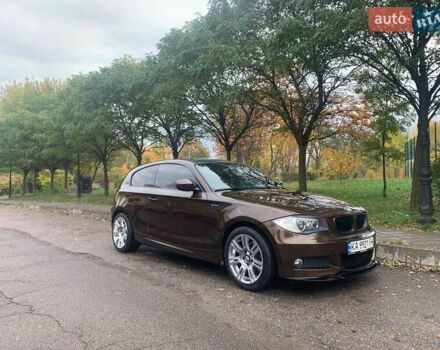 Коричневый БМВ 1 Серия, объемом двигателя 2 л и пробегом 283 тыс. км за 10000 $, фото 1 на Automoto.ua