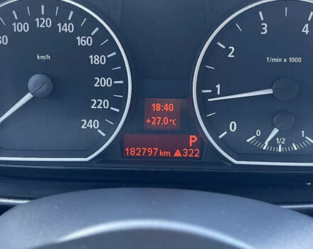 Червоний БМВ 1 Серія, об'ємом двигуна 2 л та пробігом 183 тис. км за 6450 $, фото 21 на Automoto.ua