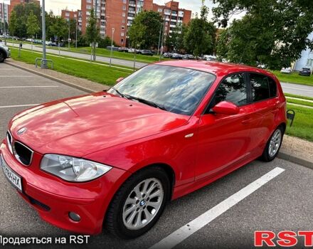 Красный БМВ 1 Серия, объемом двигателя 1.6 л и пробегом 261 тыс. км за 6000 $, фото 1 на Automoto.ua