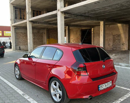 Красный БМВ 1 Серия, объемом двигателя 2 л и пробегом 295 тыс. км за 6800 $, фото 2 на Automoto.ua