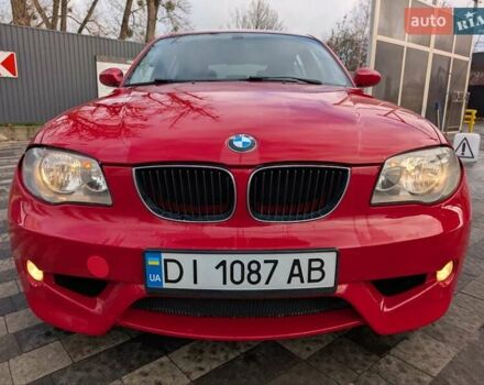Красный БМВ 1 Серия, объемом двигателя 2 л и пробегом 310 тыс. км за 7200 $, фото 2 на Automoto.ua