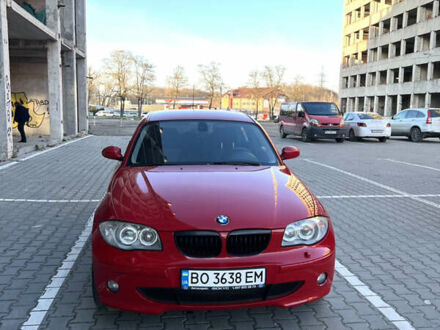Красный БМВ 1 Серия, объемом двигателя 2 л и пробегом 295 тыс. км за 6800 $, фото 1 на Automoto.ua