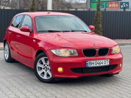 БМВ 1 Серия 2005 в Одессе на Automoto.ua Красный БМВ 1 Серия, объемом двигателя 2 л и пробегом 290 тыс. км за 6700 $, фото 1 на Automoto.ua