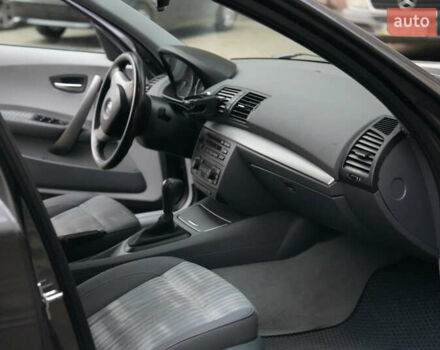 БМВ 1 Серия, объемом двигателя 2 л и пробегом 149 тыс. км за 7000 $, фото 4 на Automoto.ua