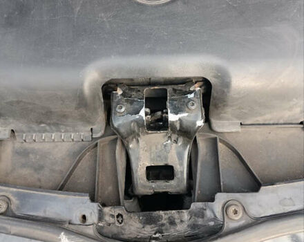 БМВ 1 Серія, об'ємом двигуна 2 л та пробігом 360 тис. км за 4500 $, фото 10 на Automoto.ua