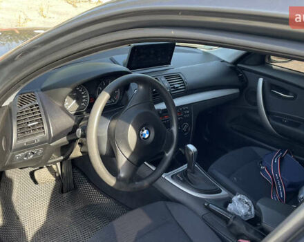 БМВ 1 Серія, об'ємом двигуна 2 л та пробігом 220 тис. км за 6300 $, фото 2 на Automoto.ua