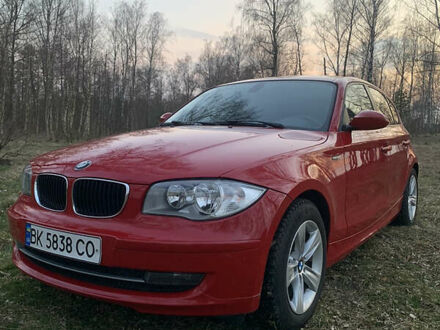 БМВ 1 Серія 2008 у Радивилове на Automoto.ua БМВ 1 Серія, об'ємом двигуна 1.6 л та пробігом 138 тис. км за 5700 $, фото 1 на Automoto.ua