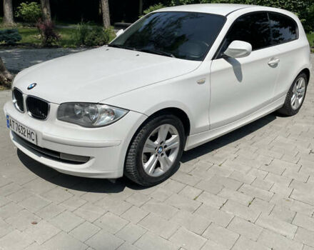 БМВ 1 Серія, об'ємом двигуна 2 л та пробігом 196 тис. км за 6700 $, фото 1 на Automoto.ua