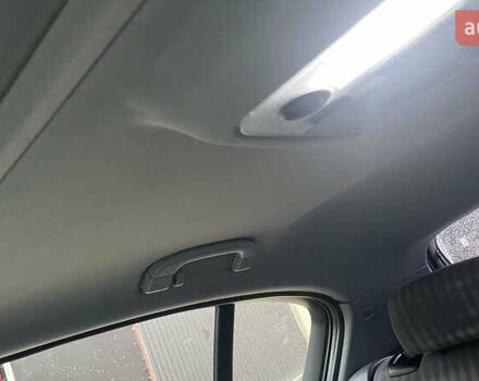 Серый БМВ 1 Серия, объемом двигателя 2 л и пробегом 283 тыс. км за 6300 $, фото 19 на Automoto.ua