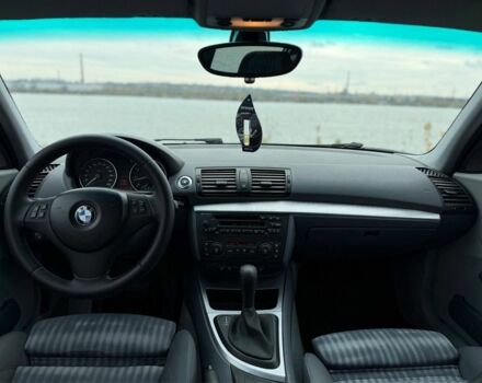 Серый БМВ 1 Серия, объемом двигателя 2 л и пробегом 200 тыс. км за 6999 $, фото 11 на Automoto.ua
