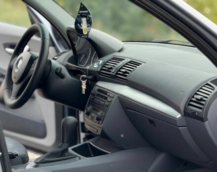 Серый БМВ 1 Серия, объемом двигателя 2 л и пробегом 200 тыс. км за 6999 $, фото 10 на Automoto.ua