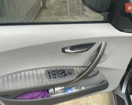 Серый БМВ 1 Серия, объемом двигателя 2 л и пробегом 283 тыс. км за 6300 $, фото 13 на Automoto.ua