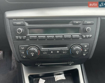 Серый БМВ 1 Серия, объемом двигателя 2 л и пробегом 260 тыс. км за 5700 $, фото 13 на Automoto.ua