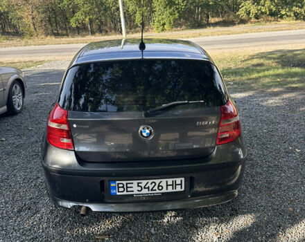 Серый БМВ 1 Серия, объемом двигателя 2 л и пробегом 245 тыс. км за 5000 $, фото 2 на Automoto.ua