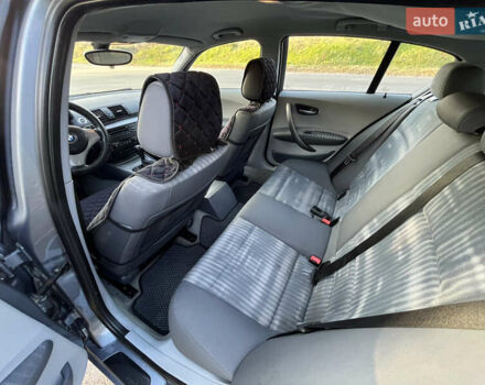 Серый БМВ 1 Серия, объемом двигателя 2 л и пробегом 241 тыс. км за 6000 $, фото 12 на Automoto.ua