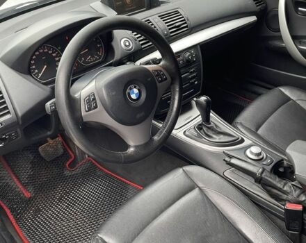 Серый БМВ 1 Серия, объемом двигателя 2 л и пробегом 240 тыс. км за 5800 $, фото 5 на Automoto.ua