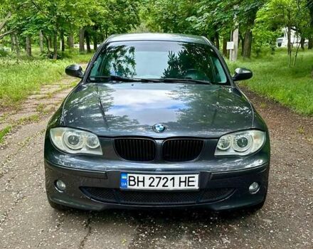 БМВ 1 Серия 2005 в Одессе на Automoto.ua Серый БМВ 1 Серия, объемом двигателя 2 л и пробегом 220 тыс. км за 5500 $, фото 1 на Automoto.ua