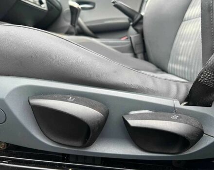 Сірий БМВ 1 Серія, об'ємом двигуна 2 л та пробігом 293 тис. км за 5390 $, фото 18 на Automoto.ua