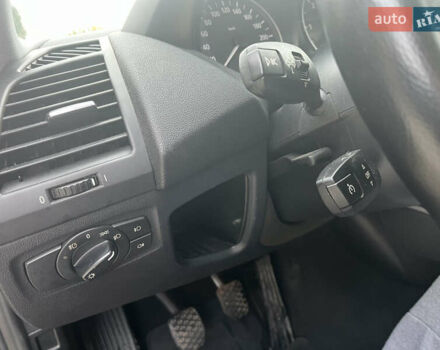 Серый БМВ 1 Серия, объемом двигателя 2 л и пробегом 260 тыс. км за 5700 $, фото 12 на Automoto.ua