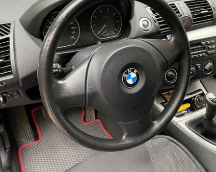 Серый БМВ 1 Серия, объемом двигателя 1.6 л и пробегом 252 тыс. км за 6800 $, фото 4 на Automoto.ua