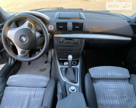 Серый БМВ 1 Серия, объемом двигателя 2 л и пробегом 250 тыс. км за 6200 $, фото 7 на Automoto.ua