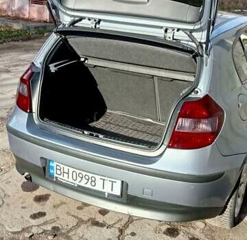 Серый БМВ 1 Серия, объемом двигателя 1.6 л и пробегом 163 тыс. км за 6700 $, фото 10 на Automoto.ua