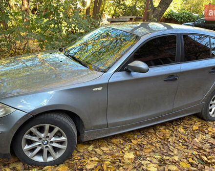 БМВ 1 Серия 2005 в Новояворовск на Automoto.ua Серый БМВ 1 Серия, объемом двигателя 1.6 л и пробегом 278 тыс. км за 5699 $, фото 2 на Automoto.ua