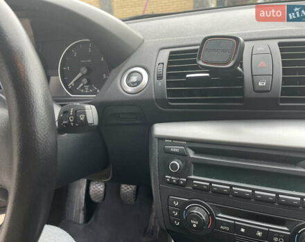 Серый БМВ 1 Серия, объемом двигателя 2 л и пробегом 260 тыс. км за 5700 $, фото 14 на Automoto.ua