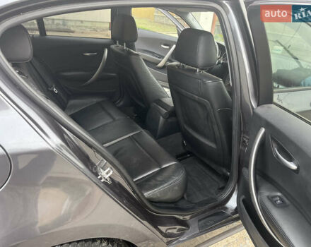 Серый БМВ 1 Серия, объемом двигателя 2 л и пробегом 260 тыс. км за 5700 $, фото 10 на Automoto.ua