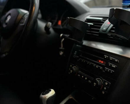 Серый БМВ 1 Серия, объемом двигателя 2 л и пробегом 410 тыс. км за 6700 $, фото 15 на Automoto.ua