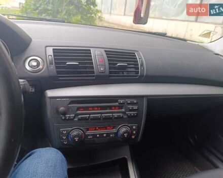 Сірий БМВ 1 Серія, об'ємом двигуна 2 л та пробігом 257 тис. км за 5000 $, фото 13 на Automoto.ua