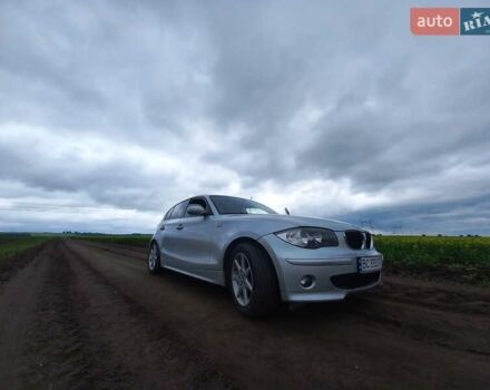 Серый БМВ 1 Серия, объемом двигателя 2 л и пробегом 239 тыс. км за 6300 $, фото 3 на Automoto.ua