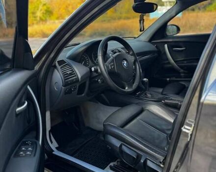Серый БМВ 1 Серия, объемом двигателя 2 л и пробегом 258 тыс. км за 6999 $, фото 8 на Automoto.ua