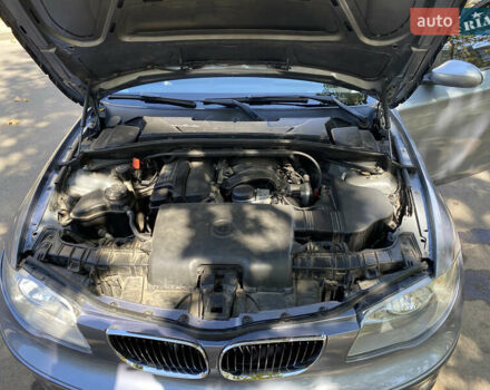 Серый БМВ 1 Серия, объемом двигателя 2 л и пробегом 280 тыс. км за 7000 $, фото 12 на Automoto.ua