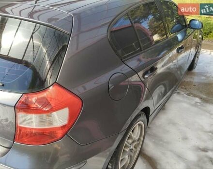 Серый БМВ 1 Серия, объемом двигателя 2 л и пробегом 26 тыс. км за 6200 $, фото 30 на Automoto.ua