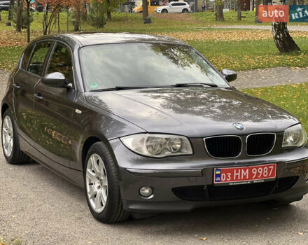 Серый БМВ 1 Серия, объемом двигателя 2 л и пробегом 204 тыс. км за 7000 $, фото 1 на Automoto.ua