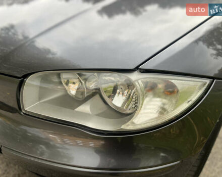 Серый БМВ 1 Серия, объемом двигателя 2 л и пробегом 203 тыс. км за 6950 $, фото 12 на Automoto.ua