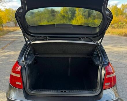 Серый БМВ 1 Серия, объемом двигателя 2 л и пробегом 258 тыс. км за 6999 $, фото 6 на Automoto.ua