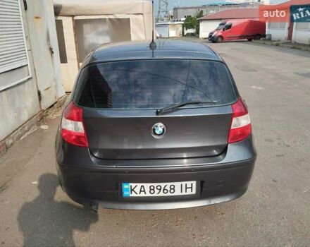 Серый БМВ 1 Серия, объемом двигателя 2 л и пробегом 26 тыс. км за 6200 $, фото 4 на Automoto.ua