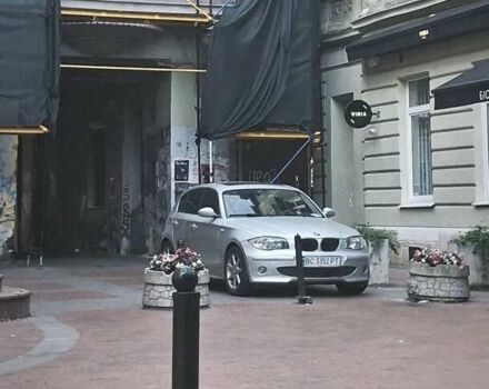 Серый БМВ 1 Серия, объемом двигателя 2 л и пробегом 239 тыс. км за 6300 $, фото 1 на Automoto.ua