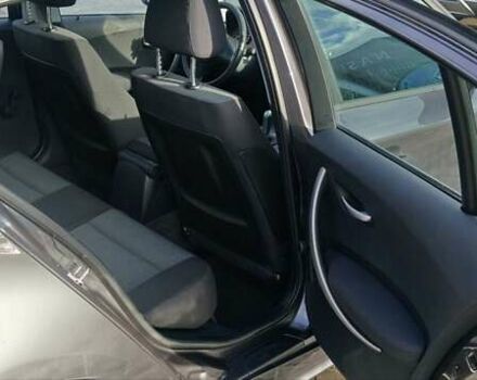 Сірий БМВ 1 Серія, об'ємом двигуна 2 л та пробігом 164 тис. км за 6800 $, фото 27 на Automoto.ua