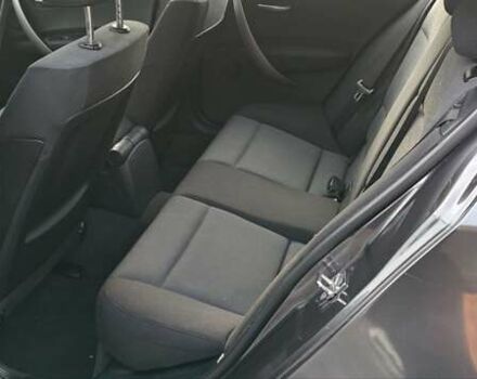 Сірий БМВ 1 Серія, об'ємом двигуна 2 л та пробігом 164 тис. км за 6800 $, фото 26 на Automoto.ua