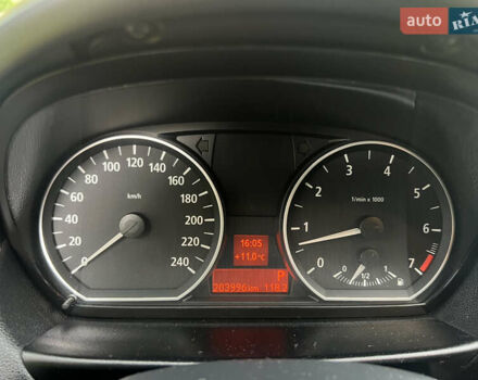 Серый БМВ 1 Серия, объемом двигателя 2 л и пробегом 203 тыс. км за 6950 $, фото 21 на Automoto.ua
