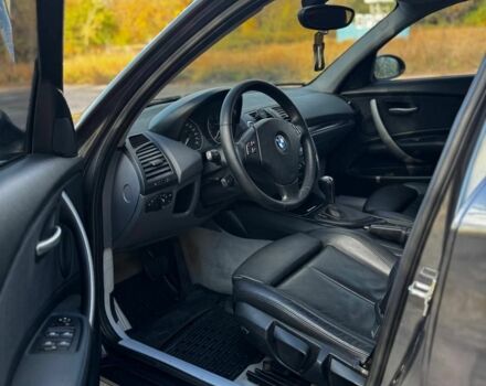 Серый БМВ 1 Серия, объемом двигателя 2 л и пробегом 258 тыс. км за 6999 $, фото 7 на Automoto.ua